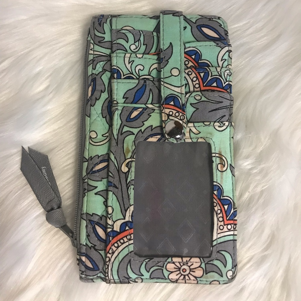 Vera Bradley card wallet - Picture 1 of 4